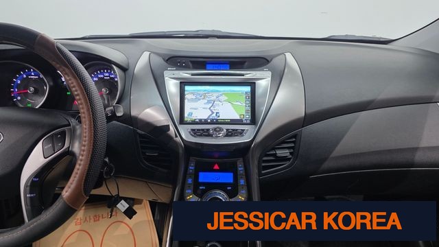 2013 Hyundai Avante MD - Thumbnail 20