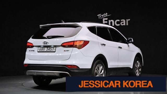 2013 Hyundai Santa Fe DM - Thumbnail 2