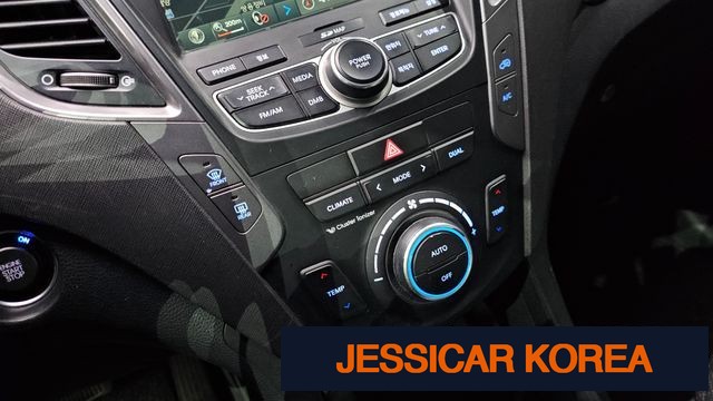 2013 Hyundai Santa Fe DM - Thumbnail 5