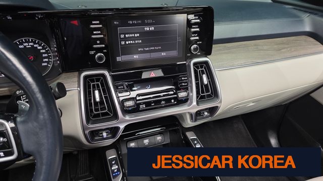 2022 Kia Sorento 4th Gen - Thumbnail 13