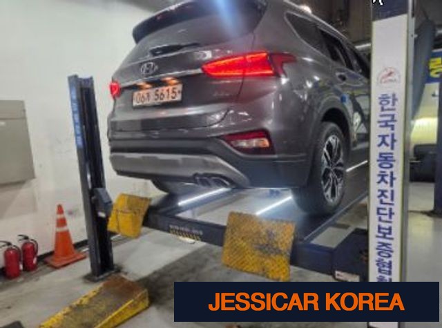 2019 Hyundai Santa Fe TM - Thumbnail 4