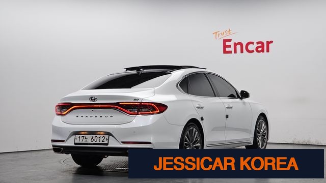 2018 Hyundai Grandeur IG - Thumbnail 11