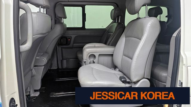 2019 Hyundai The New Grand Starex - Thumbnail 5