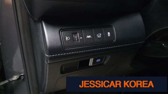 2021 Hyundai The New Santa Fe - Thumbnail 8