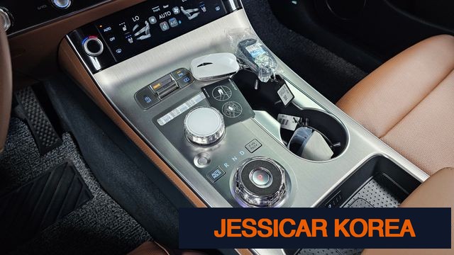 2025 Genesis GV70 - Thumbnail 6