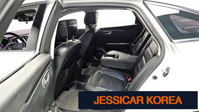 2016 Renault Korea SM6 - Thumbnail 3