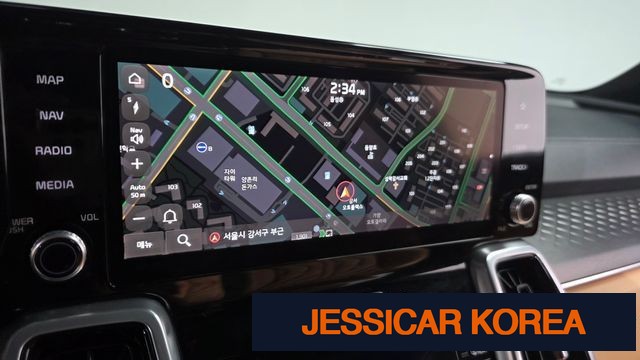 2022 Kia Sorento 4th Gen - Thumbnail 2