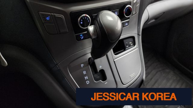 2019 Hyundai The New Grand Starex - Thumbnail 3
