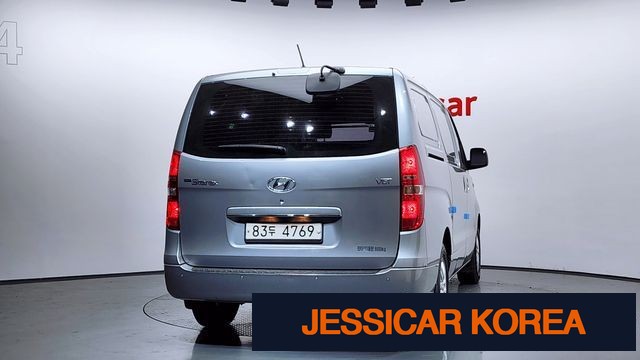 2019 Hyundai The New Grand Starex - Thumbnail 12