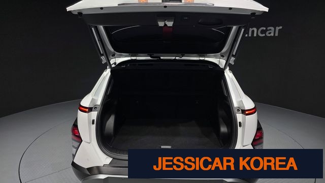 2023 Hyundai Kona (SX2) - Thumbnail 5