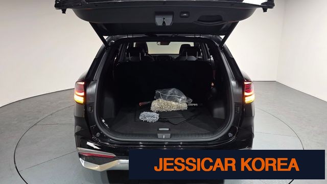 2024 Kia Sportage 5th Gen - Thumbnail 2