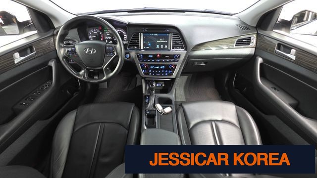 2015 Hyundai LF Sonata - Thumbnail 20