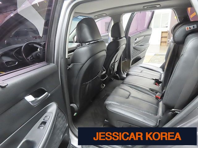 2019 Hyundai Santa Fe TM - Thumbnail 10
