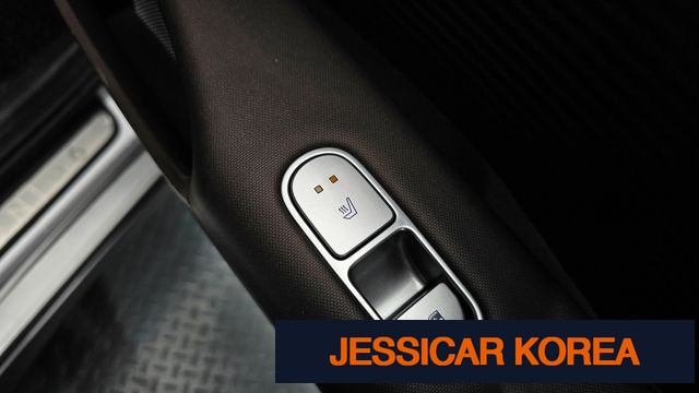 2023 Hyundai Ioniq 6 - Thumbnail 14
