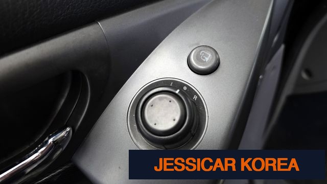 2015 KG Mobility Korando Turismo - Thumbnail 20