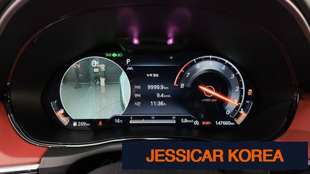 2021 Genesis GV70 - Thumbnail 2