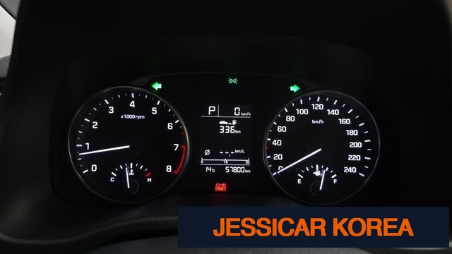 2016 Hyundai Avante AD - Thumbnail 14
