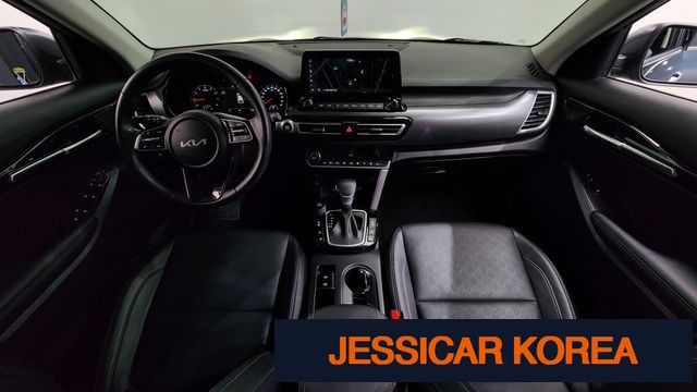 2023 Kia Seltos - Thumbnail 3