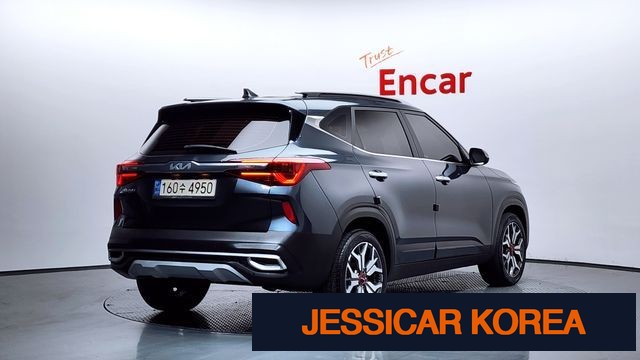 2023 Kia Seltos - Thumbnail 8