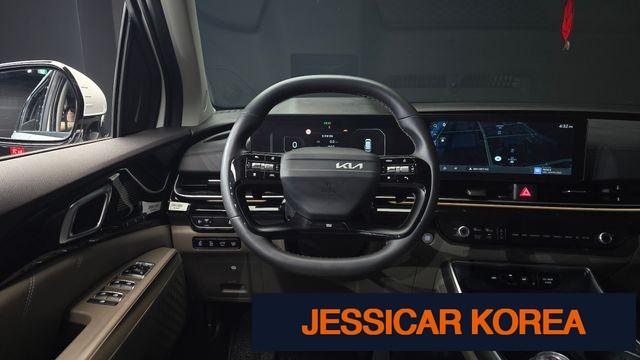 2025 Kia The New Carnival 4th generation - Thumbnail 3