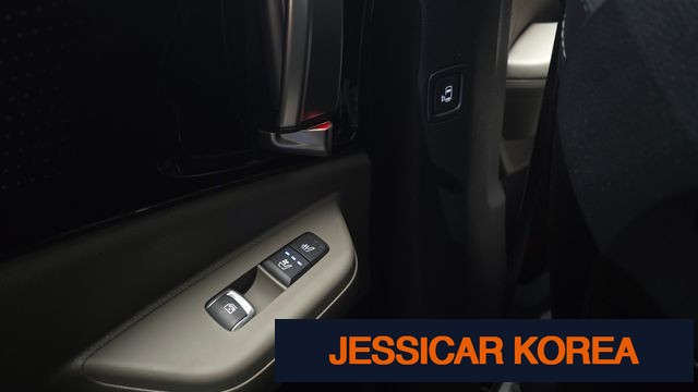 2025 Kia The New Carnival 4th generation - Thumbnail 10