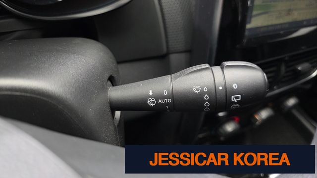 2019 Renault Korea clio - Thumbnail 4