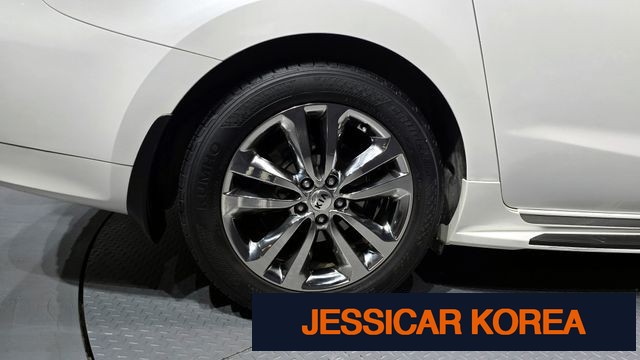 2017 Kia All New Carnival - Thumbnail 7