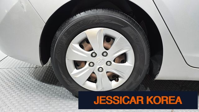 2013 Hyundai Avante MD - Thumbnail 15