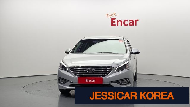 2015 Hyundai LF Sonata - Thumbnail 17