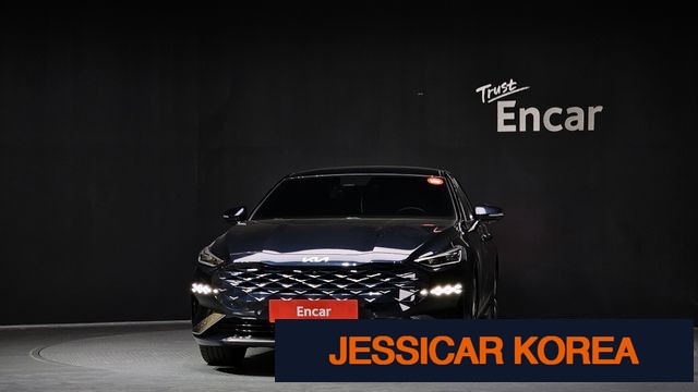 2022 Kia K8 - Thumbnail 19