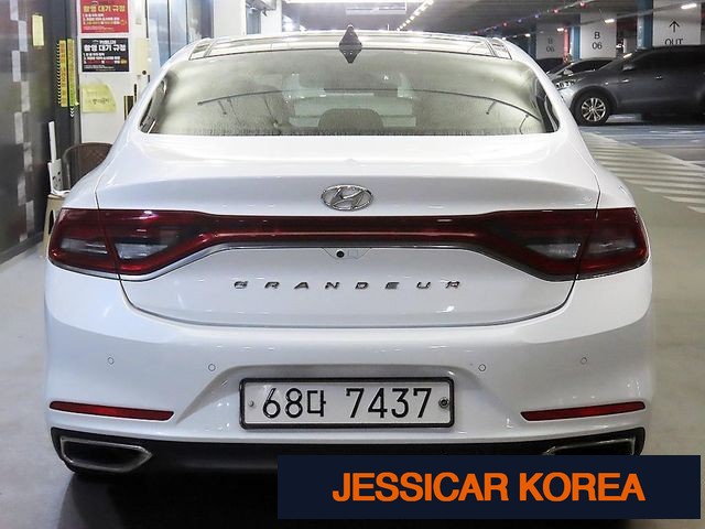 2018 Hyundai Grandeur IG - Thumbnail 11