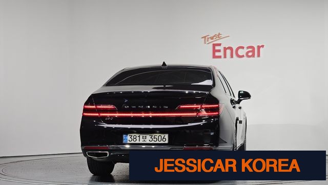 2021 Genesis G90 - Thumbnail 7