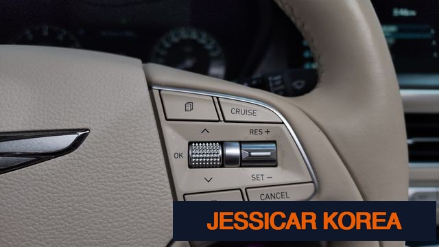 2019 Genesis G90 - Thumbnail 4