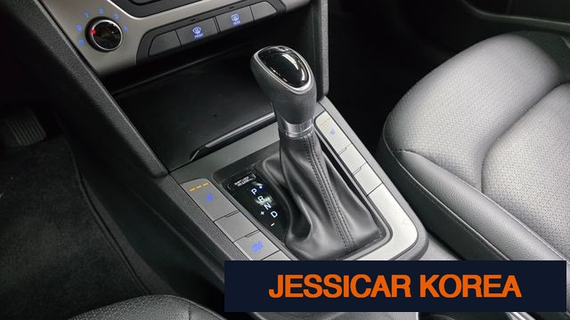 2018 Hyundai Avante AD - Thumbnail 10