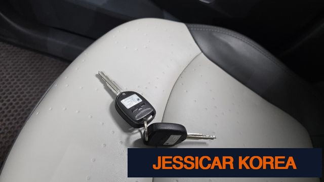 2012 Chevrolet Spark - Thumbnail 12