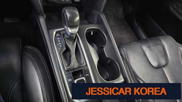 2019 Hyundai Santa Fe TM - Thumbnail 3