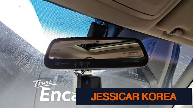 2012 KG Mobility Korando C - Thumbnail 9