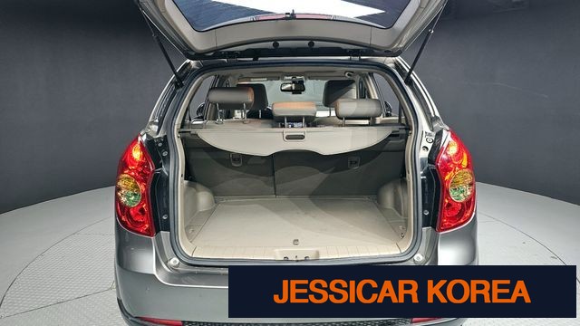 2012 KG Mobility Korando C - Thumbnail 10