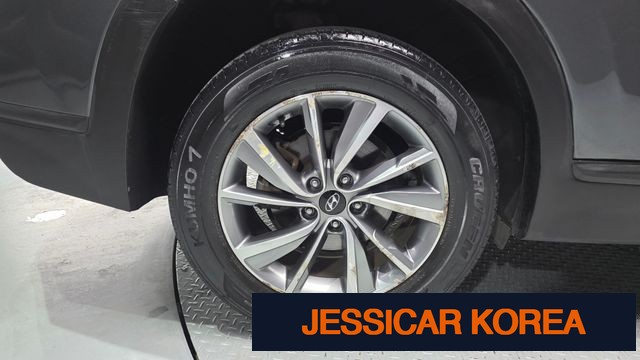 2019 Hyundai Santa Fe TM - Thumbnail 10