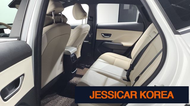 2025 Hyundai Kona (SX2) - Thumbnail 16