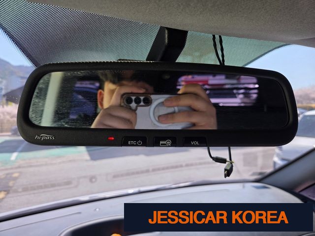 2016 Hyundai Grand Starex - Thumbnail 9