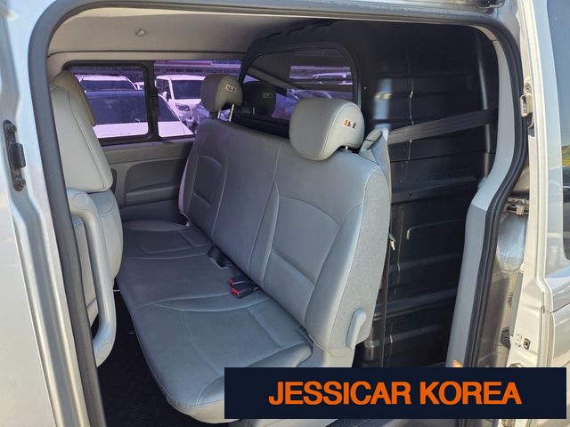 2016 Hyundai Grand Starex - Thumbnail 16
