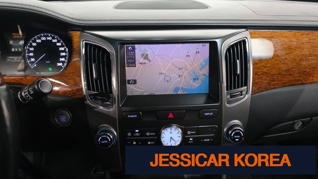 2011 Hyundai Equus (new model) - Thumbnail 3