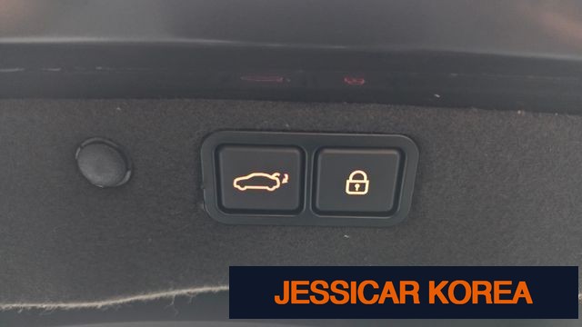 2011 Hyundai Equus (new model) - Thumbnail 8