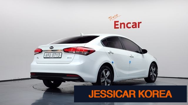 2016 Kia The New K3 - Thumbnail 7