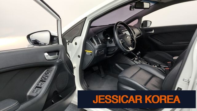 2016 Kia The New K3 - Thumbnail 13