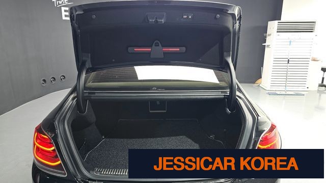 2021 Kia The K9 - Thumbnail 16
