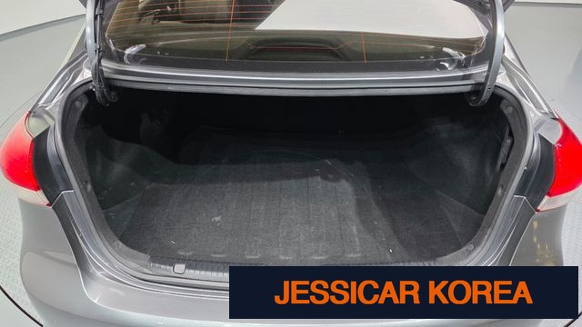 2016 Kia The New K3 - Thumbnail 19