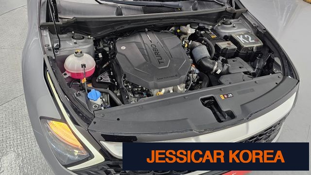 2022 Kia Sportage 5th Gen - Thumbnail 2