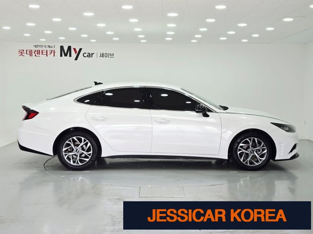 2022 Hyundai Sonata (DN8) - Thumbnail 9